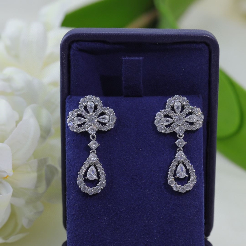 HARRY WINSTON